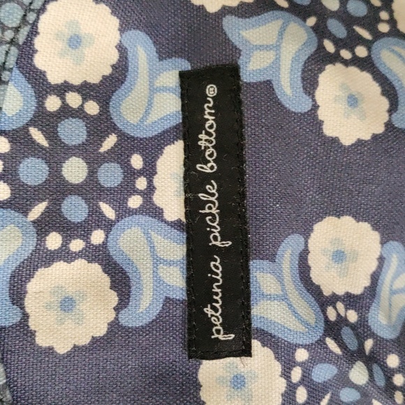 Petunia Pickle Bottom canvas diaper bag💙 - Picture 2 of 6